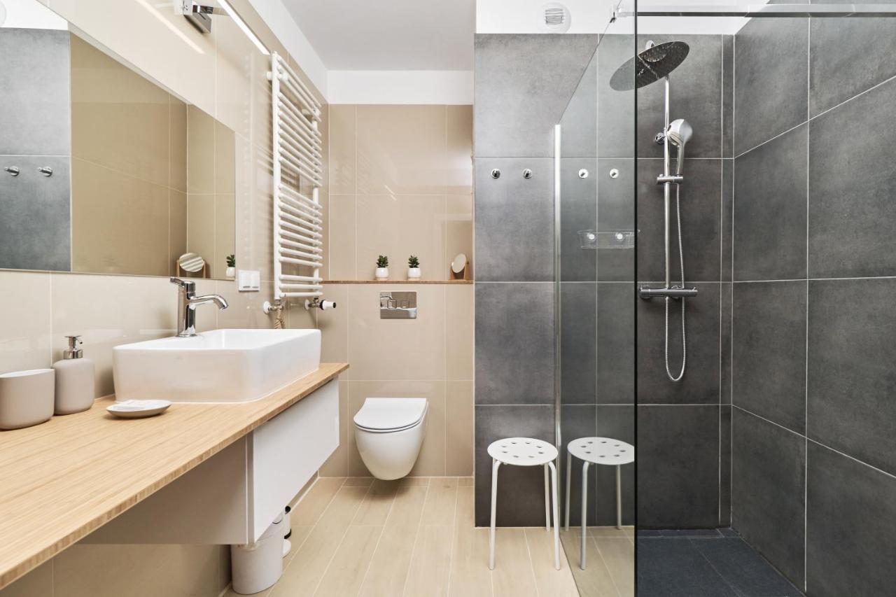Studio Ksiecia Witolda 32 By Noclegi Renters Wrocław Exteriör bild